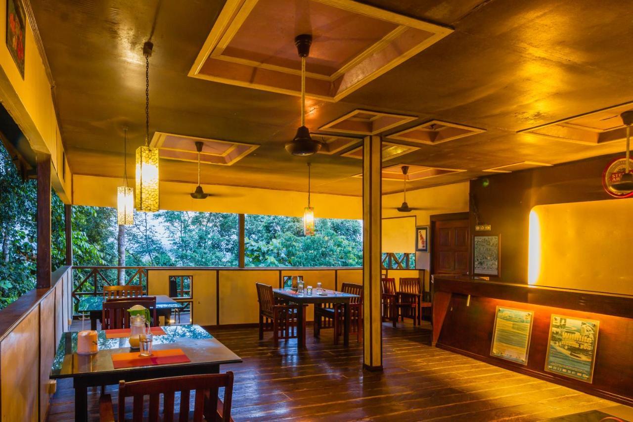 Lodge The Last Frontier Boutique Bilit